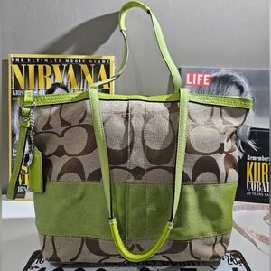 Y2K Coach F13548 Signature Stripe Tote